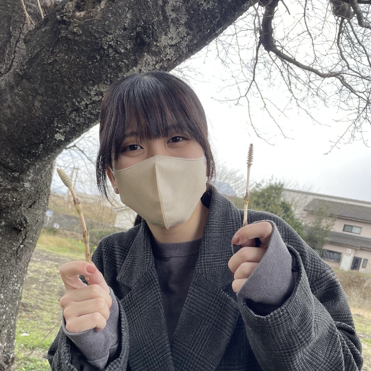 知念　結那